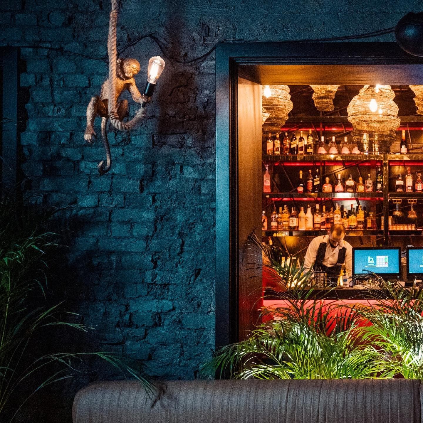 Monròe bar — exclusive nightlife